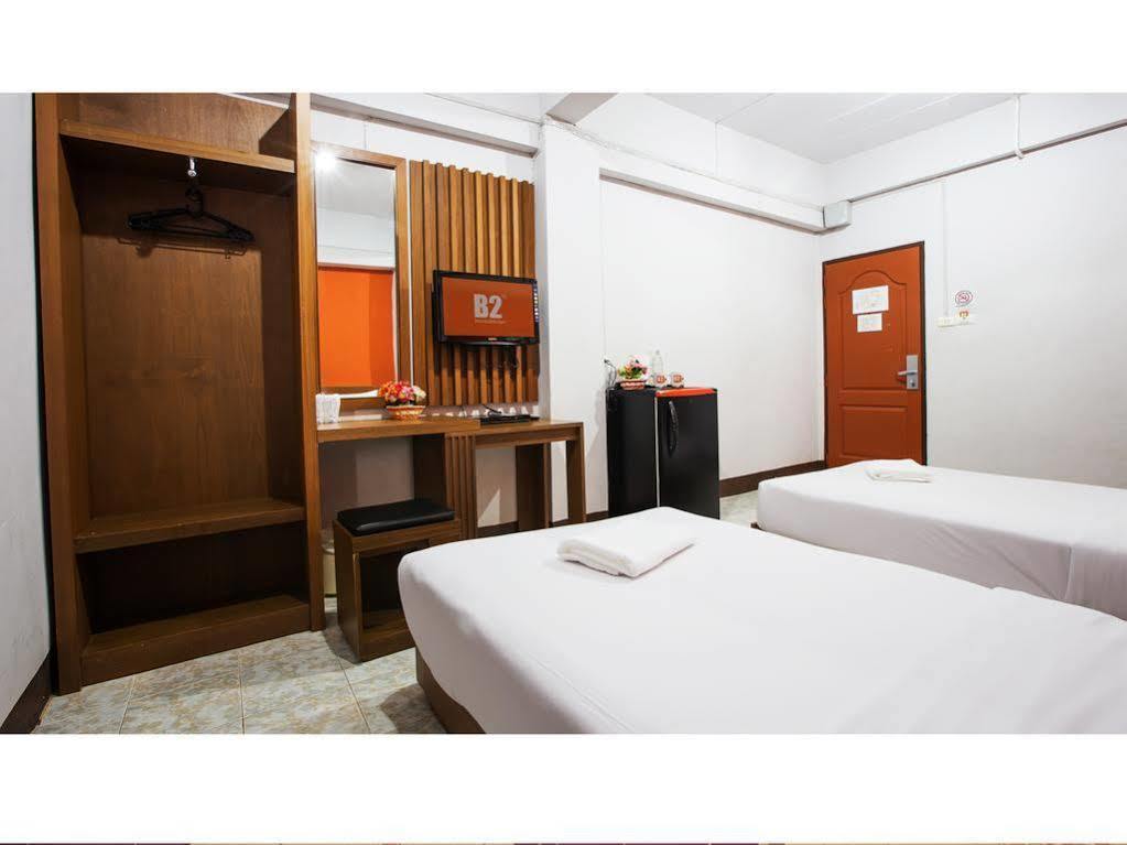 B2 Night Bazaar Chiang Rai Hotel Екстериор снимка